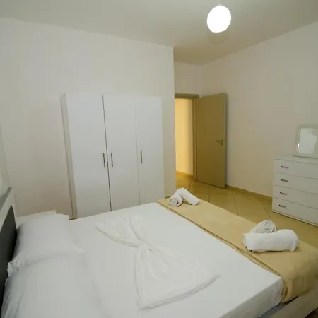 Harris&arvien Apartment's *