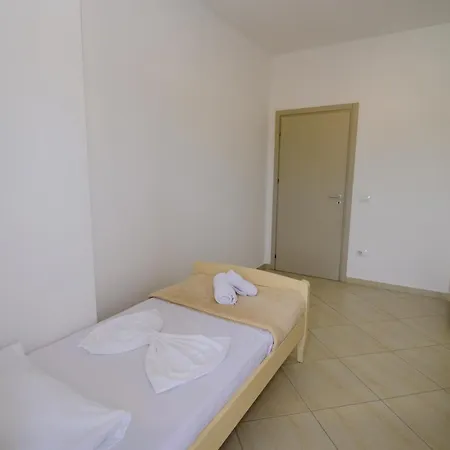 Harris&arvien Apartment's * Vlorë