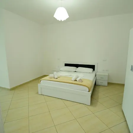 Harris&arvien Apartment's *