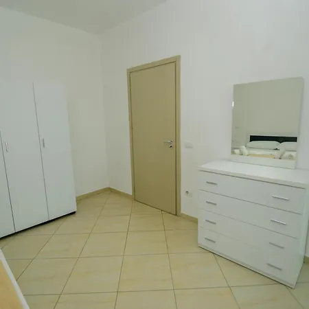 Harris&arvien Apartment's * Vlorë