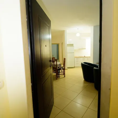 Harris&arvien Apartment's * Wlora